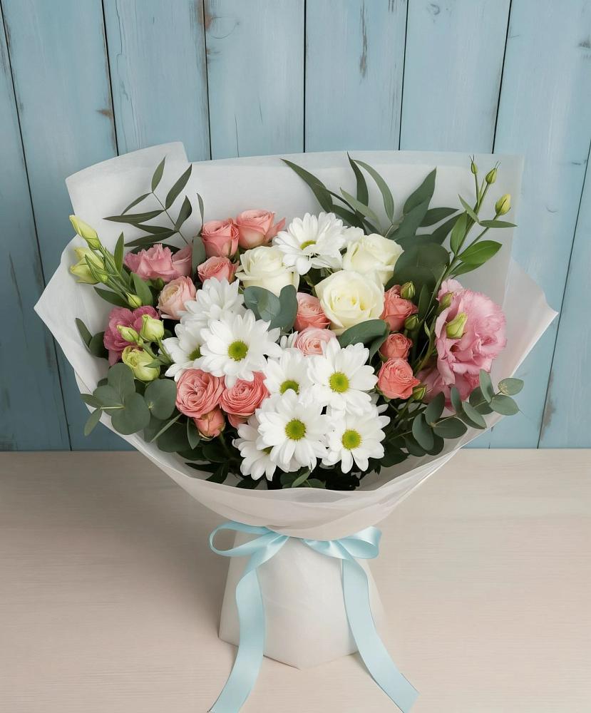 Букет цветов из: Розы, Лизиантусы и Хризантемы в Мацеста