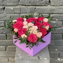 Цветочная композиция из Розы в коробке в Мацеста
