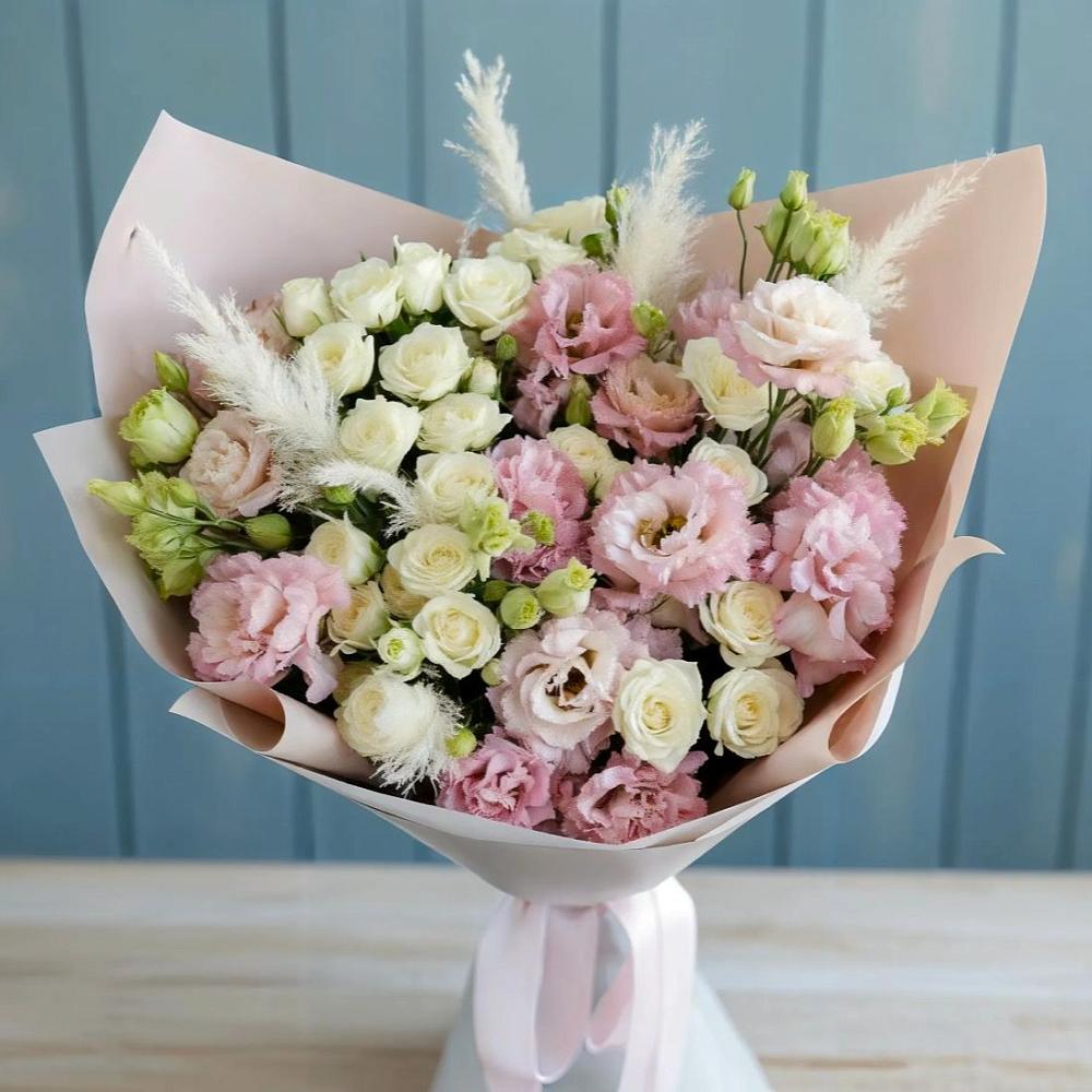 Букет цветов из: Альстромерии и Розы в Мацеста