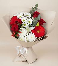 Букет цветов из:  Розы, Хризантемы, Герберы и Лилии в Мацеста