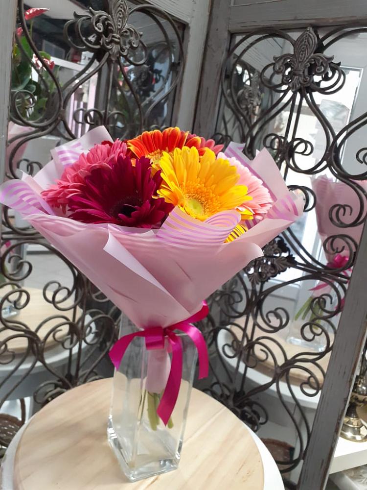 Букет цветов из: Герберы в Мацеста