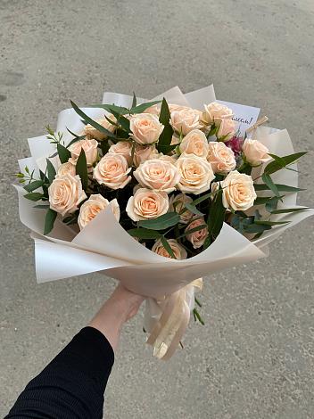 Букет Кремовые розы Латте в Мацеста